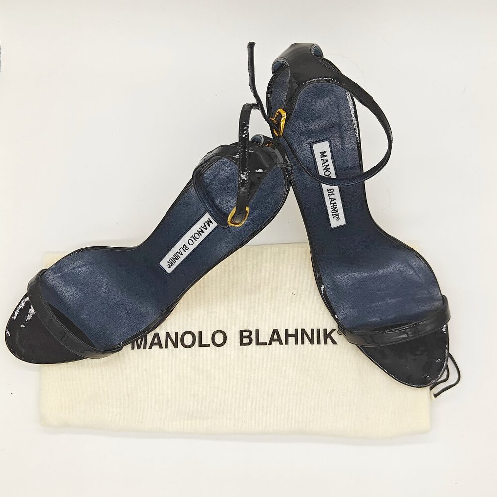 Manolo Blahnik model "Laura"